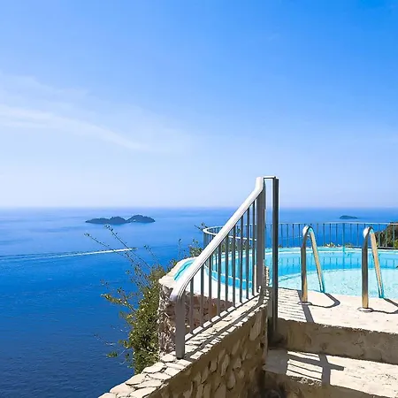 Nyaraló - Vanessa *